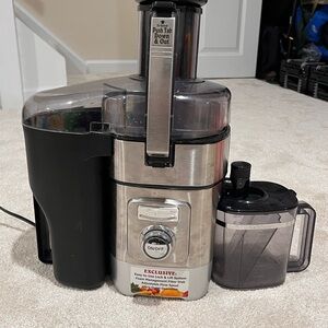 Cuisinart Juicer